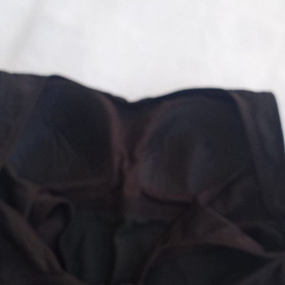 Cherokee Textured Swimsuit - Picture 7 of 8